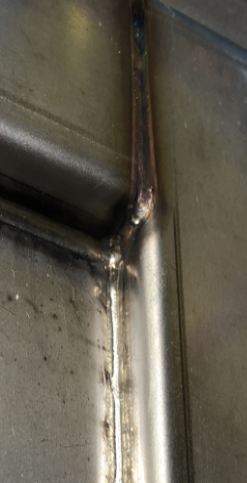 厚板のバーリング加工のダレ防止